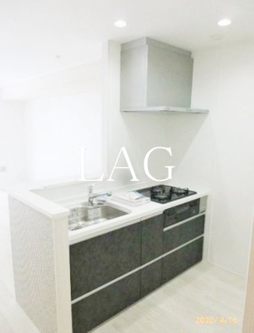 キッチン　キッチンです。