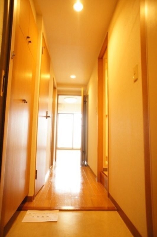 玄関　図面と現状に相違がある場合には現状を優先