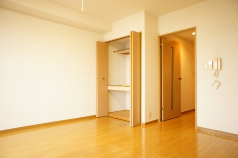 居室・リビング　図面と現状に相違がある場合には現状を優先