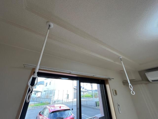 その他設備　室内物干し