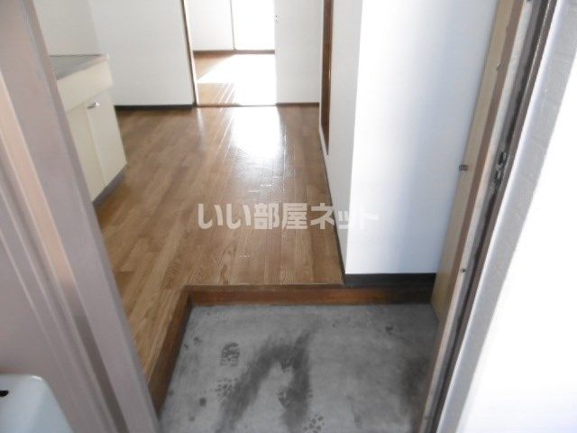 サンビレッヂIの玄関写真