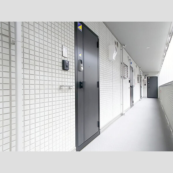 玄関　収納もある玄関です