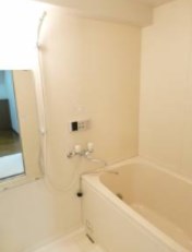 バス・シャワールーム　同間取り参考写真