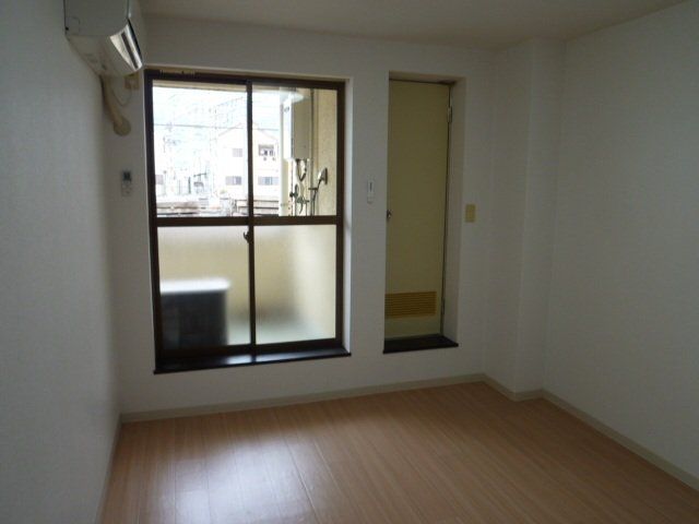 居室・リビング　洋室