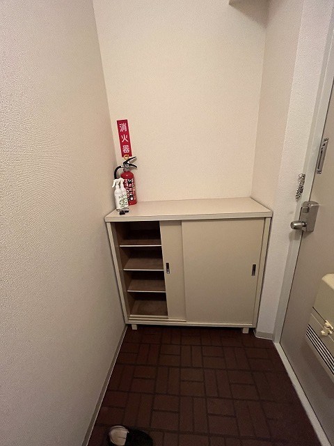 玄関　現況優先