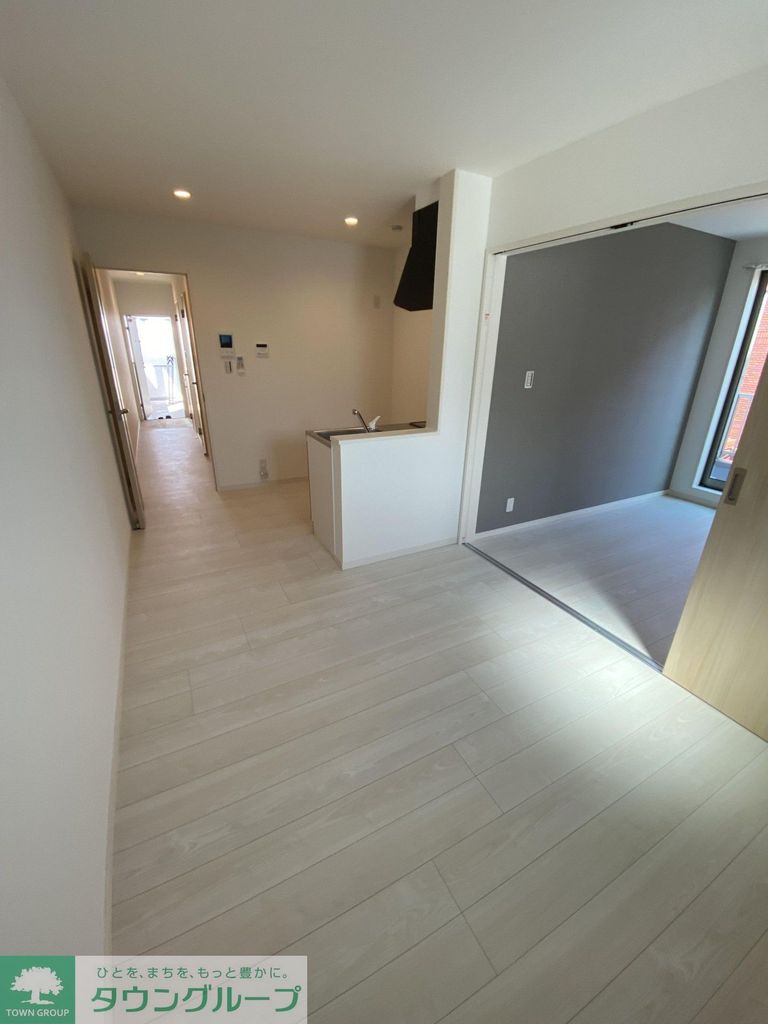 居室・リビング　類似物件の類似写真