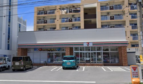 コンビニ　セブンイレブン　豊見城宜保２丁目店（コンビニ）まで324m