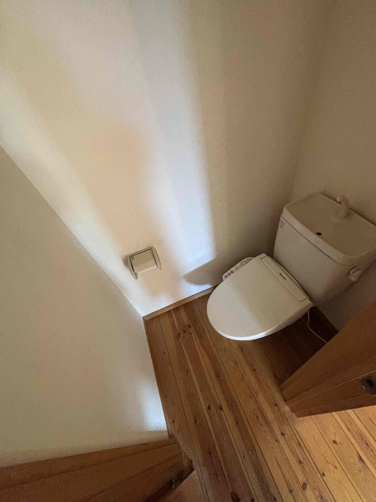 トイレ　トイレ