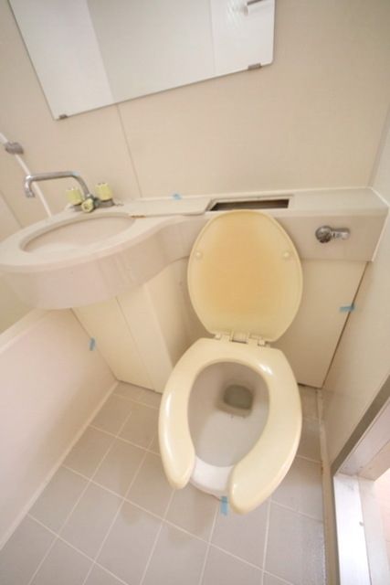 トイレ　★見学希望等はタウンハウジング中央林間店までお気軽に♪★