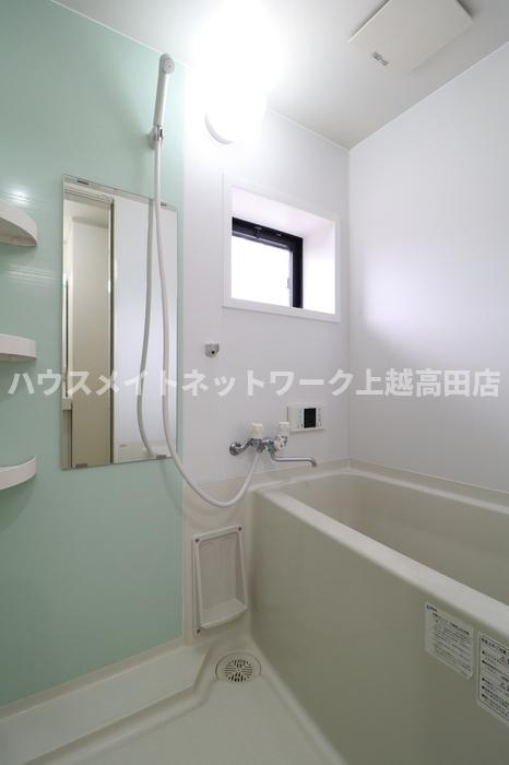 バス・シャワールーム　浴室