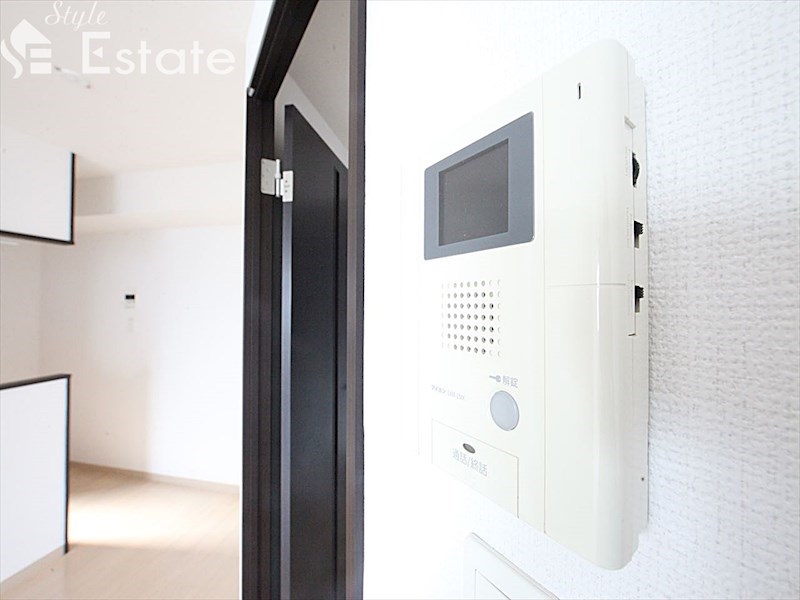 セキュリティ　モニター付きインターホン
