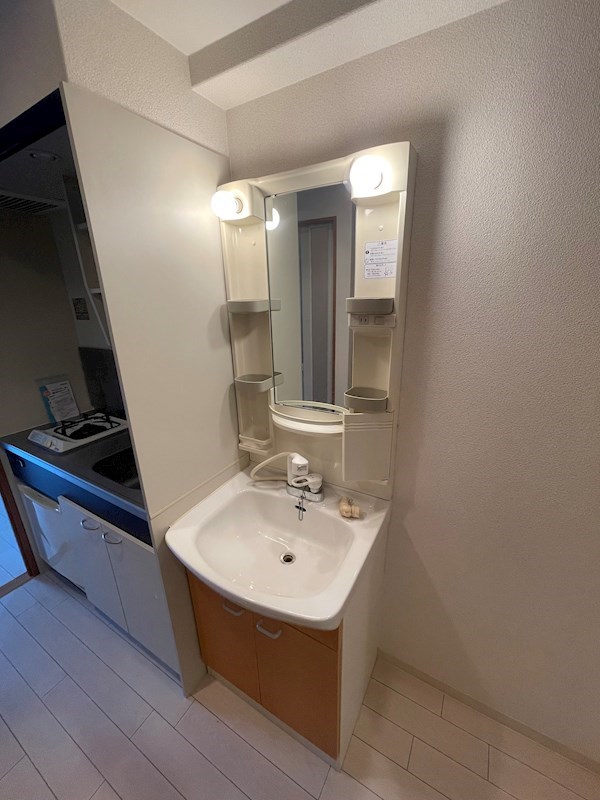 洗面設備　※同タイプの他のお部屋です