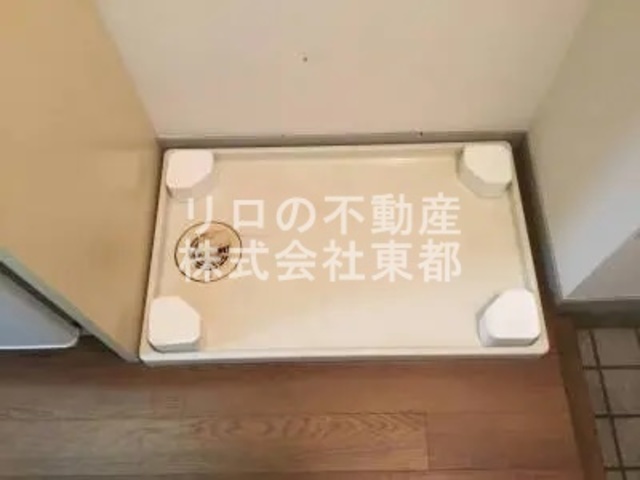 その他　洗濯機置き場は室内にあるので雨に濡れる心配はありません。