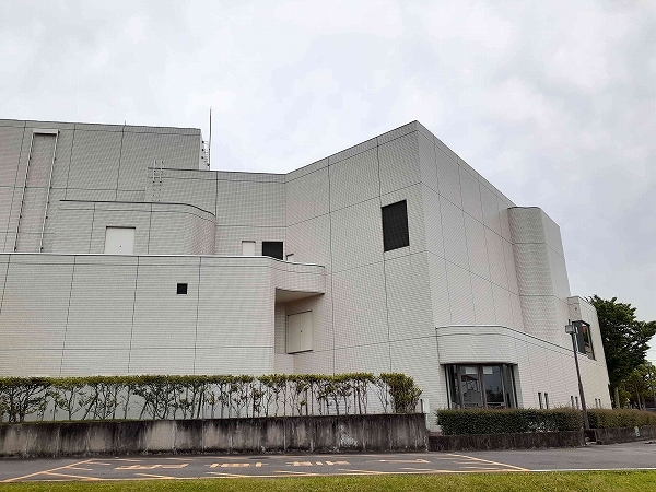 その他　亀山文化会館（その他）まで890m