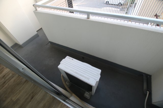バルコニー　※別室の参考写真です。