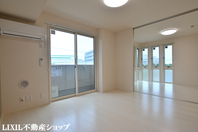 居室・リビング　１１．８帖のＬＤＫです。