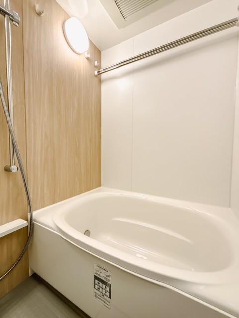 バス・シャワールーム　※写真は同タイプ住戸です。