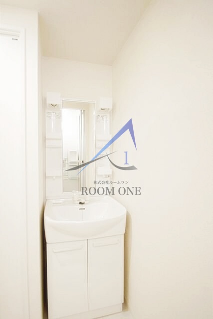 洗面設備　洗面台です。