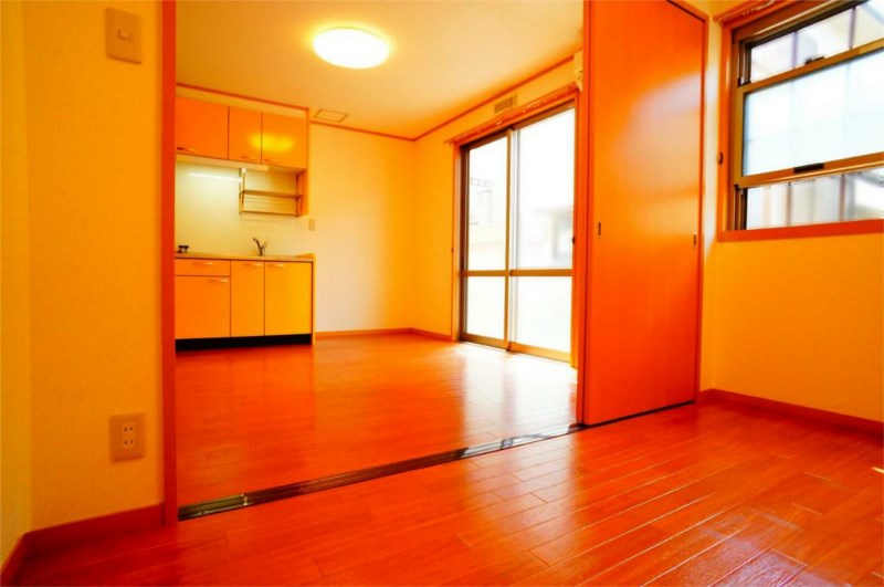 居室・リビング　※写真は別室