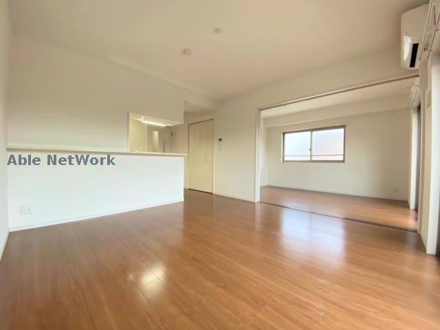 居室・リビング　同型