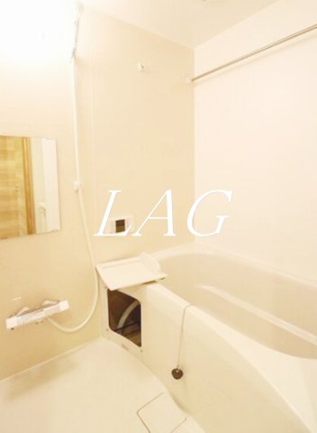 バス・シャワールーム　お風呂です。