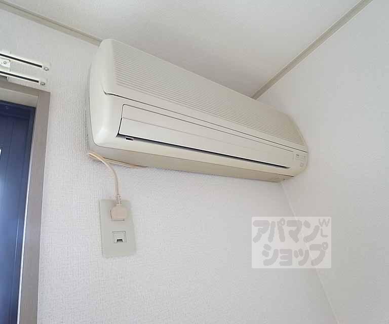 その他設備　エアコン装備