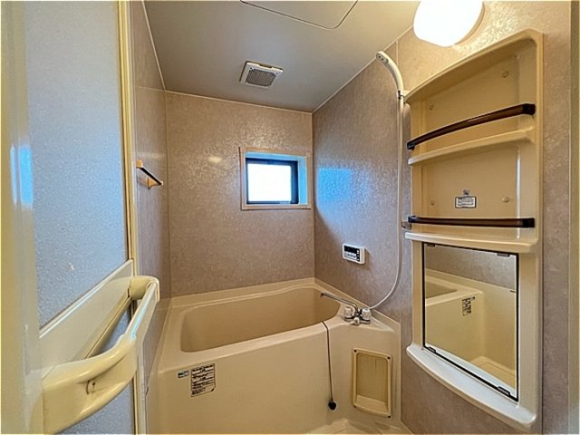 バス・シャワールーム　浴室