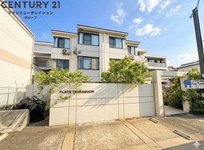 建物外観　オートロックで外部の人間が簡単に出入りできないため安心です。