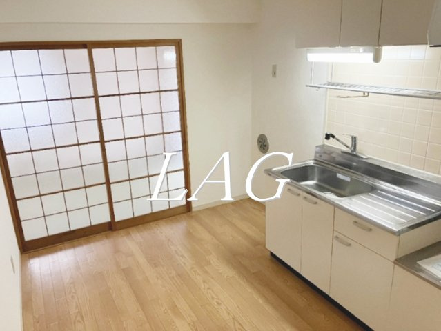 居室・リビング　洋室のお部屋です。