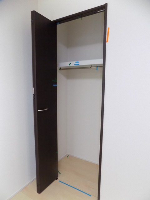 収納　同メーカー施工類似写真