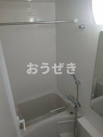 バス・シャワールーム　?