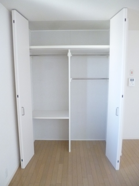 収納　大型クローゼット収納