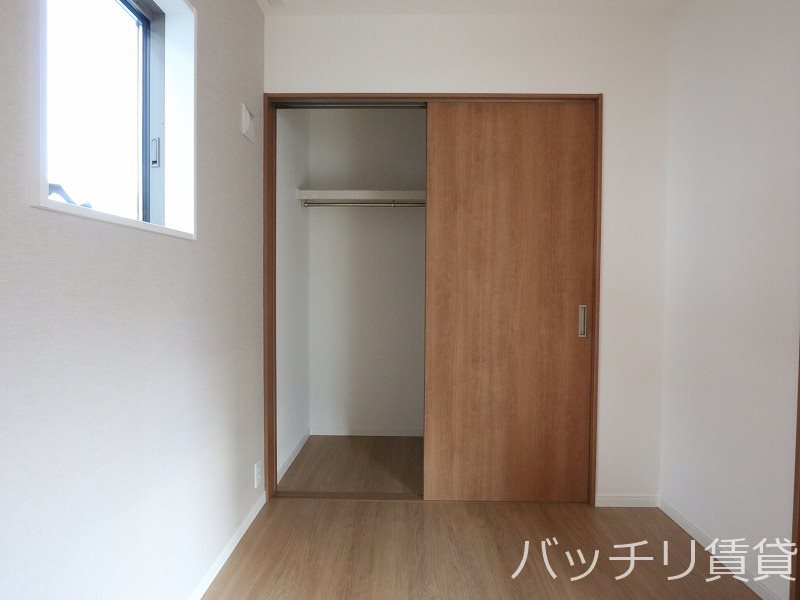 収納　同シリーズの別のお部屋。現況を優先します。