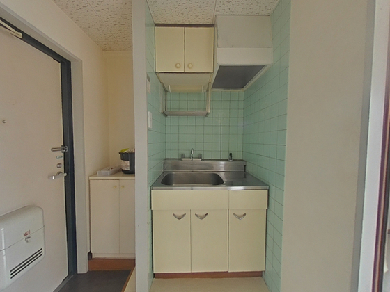 キッチン　※別部屋の写真です