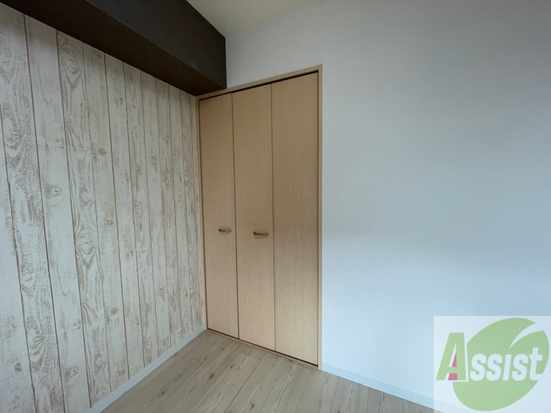 収納　寝室の収納です。部屋がすっきり片付きます。