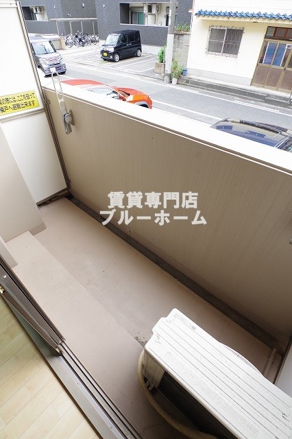 バルコニー　南西向きバルコニー！