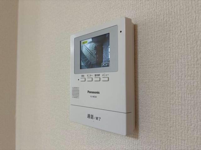 セキュリティ　モニター付きインターホン