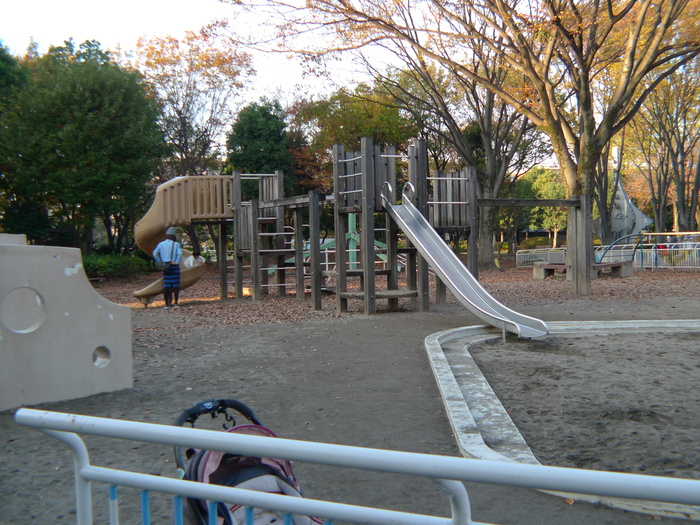 公園　駅西口公園（公園）まで350m