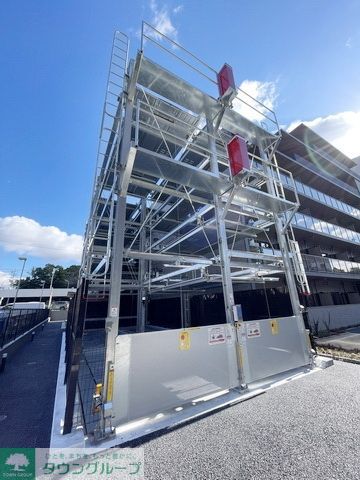 駐車場　外観