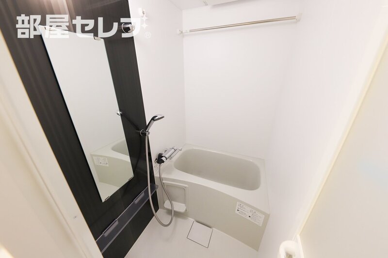 バス・シャワールーム　※反転タイプ写真