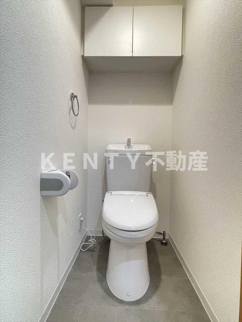 トイレ　清潔感のあるトイレです