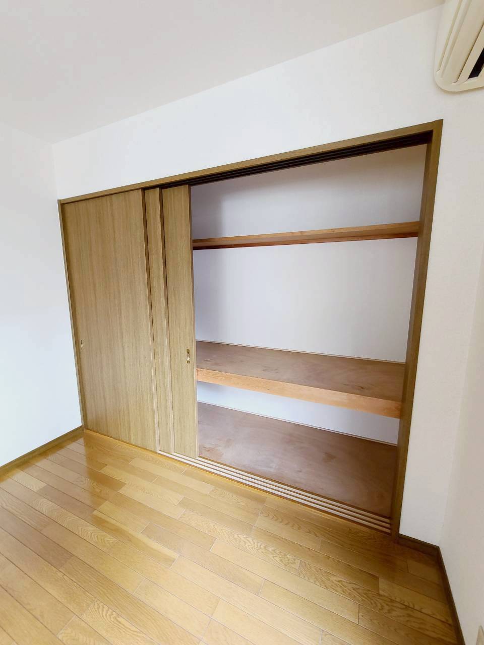 カーサ仁川の内装写真