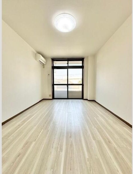 居室・リビング　名古屋で一番初期費用の安い賃貸専門の不動産会社です(^^)