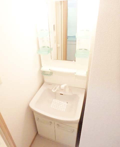 洗面設備　★収納付き、独立洗面台★