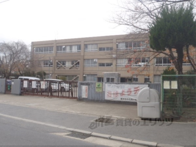 小学校　岡屋小学校（小学校）まで360m