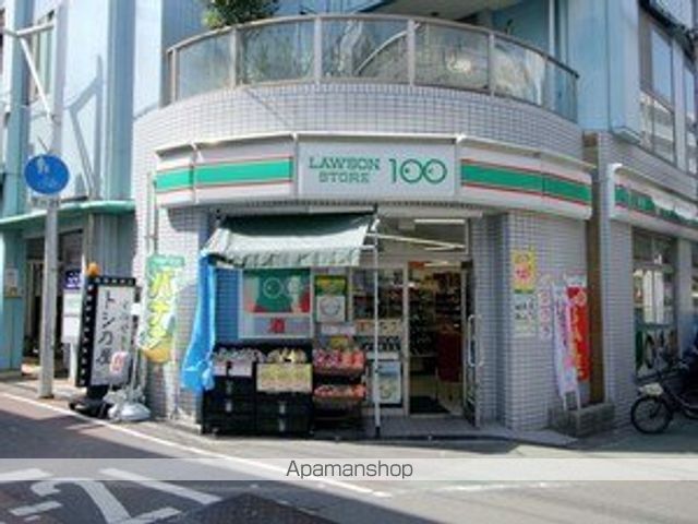コンビニ　ローソンストア１００（コンビニ）まで156m