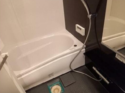 バス・シャワールーム　※別部屋の参考写真です。