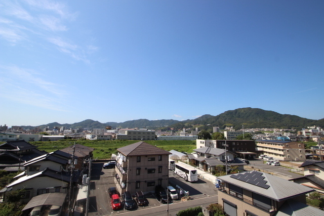 眺望　写真は違う号室です。