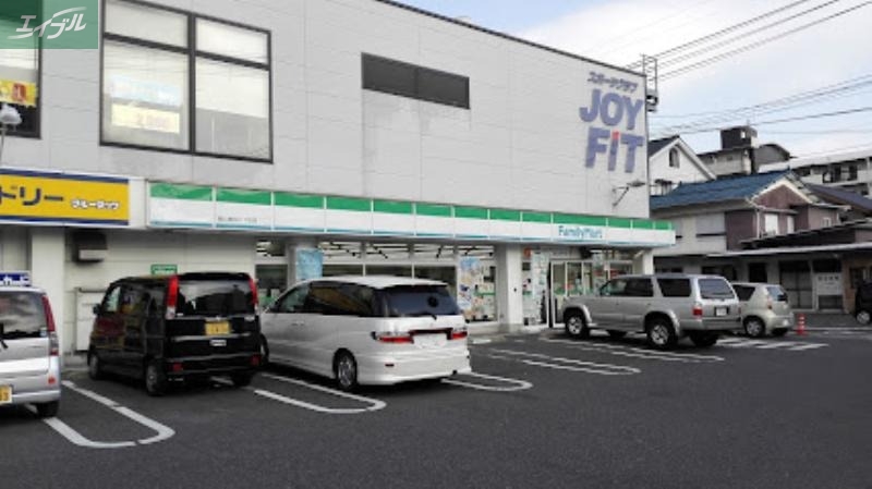 コンビニ　ファミリーマート岡山奥田二丁目店（コンビニ）まで79m