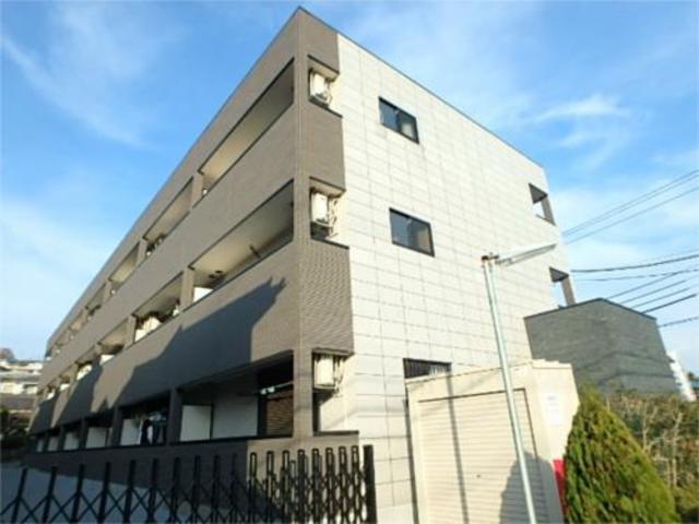 建物外観　閑静な住宅街に立地